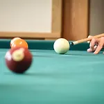 Erlys Cityhotel 3*