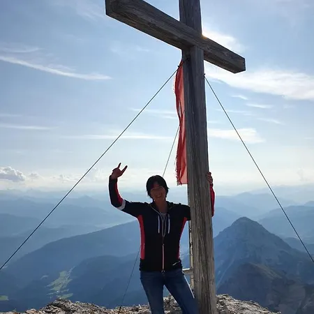 Erlys Cityhotel Maison d'hôtes 3*