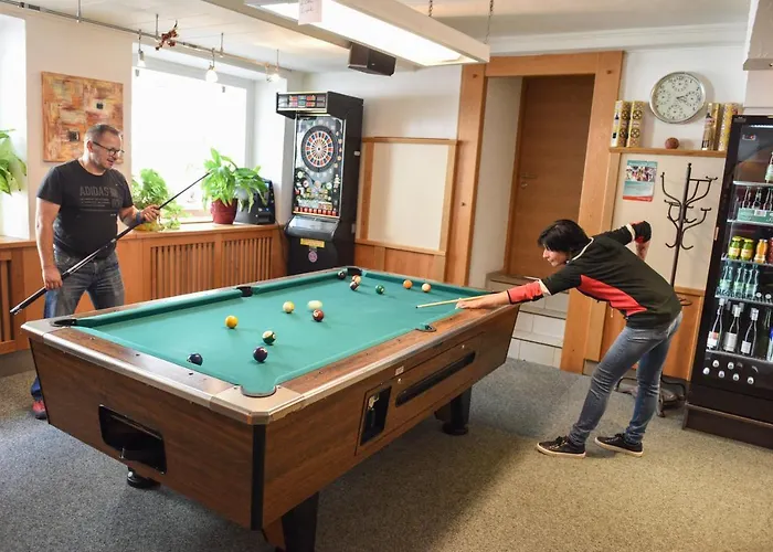 Erlys Cityhotel Konukevi 3*