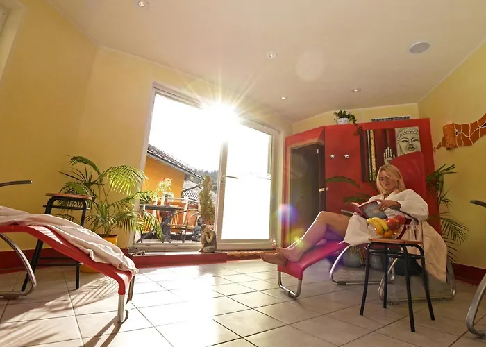 Erlys Cityhotel Konukevi 3*