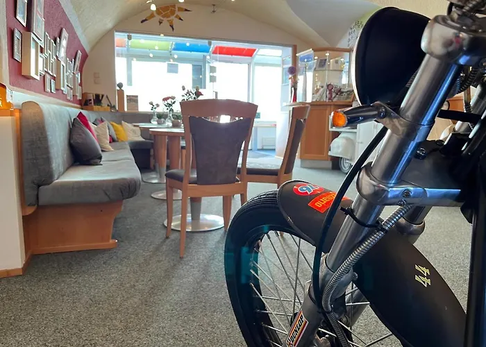 Erlys Cityhotel Maison d'hôtes 3*